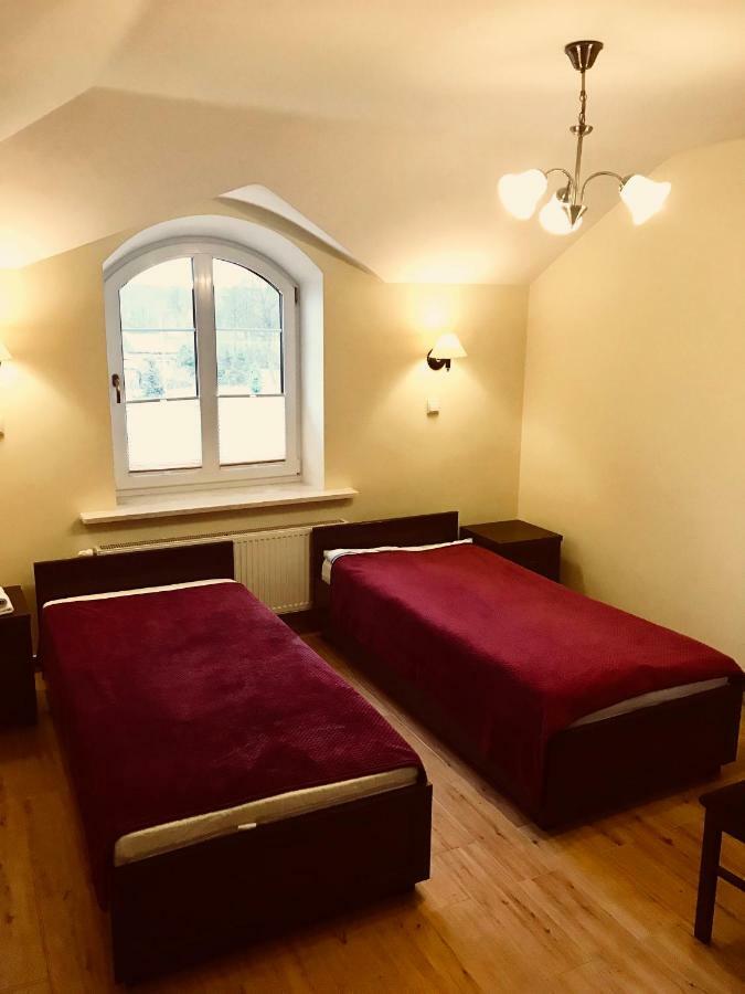Апартаменты Pensjonat Nad Struga Стрыкув Экстерьер фото
