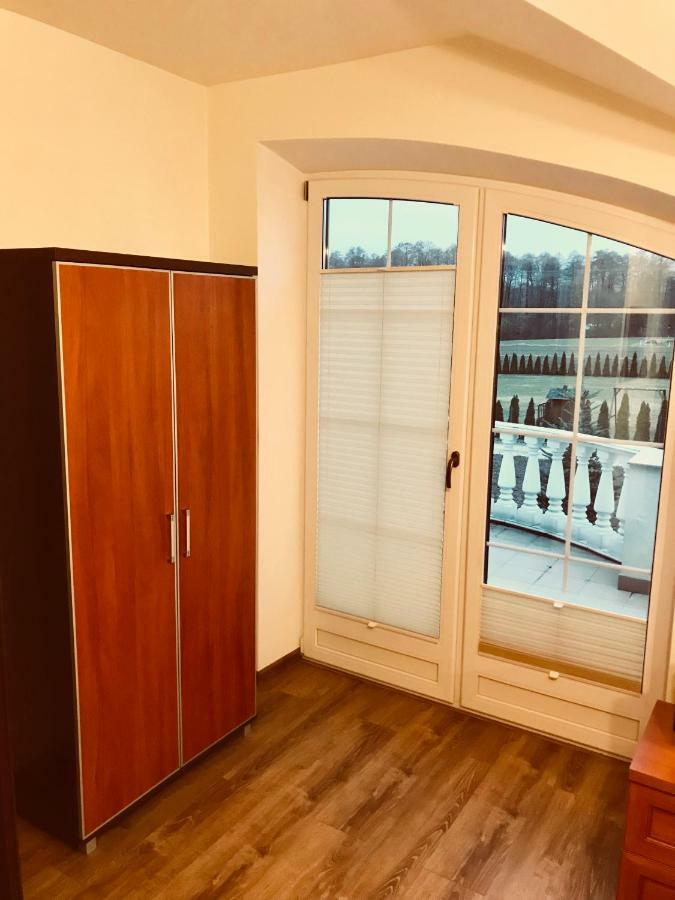 Апартаменты Pensjonat Nad Struga Стрыкув Экстерьер фото